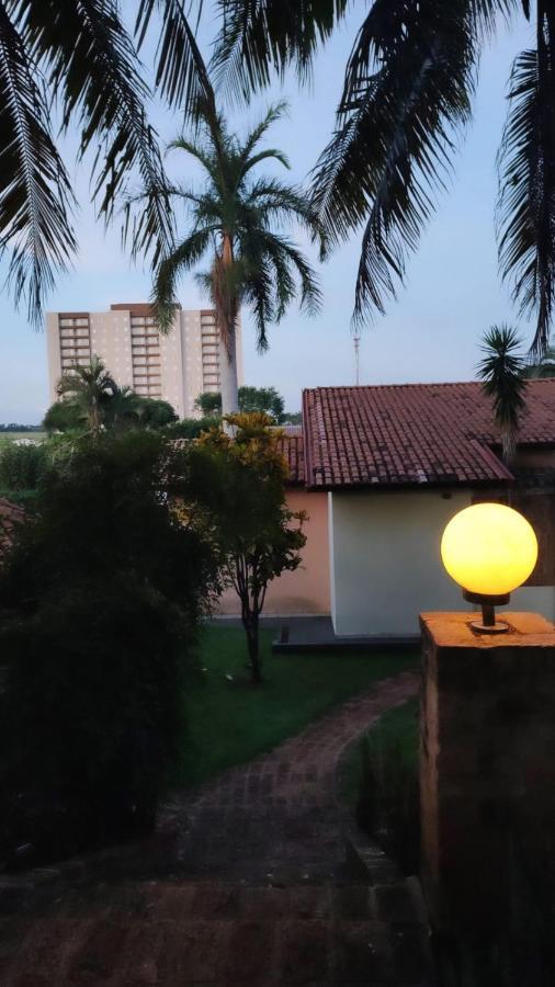 ריבייראו פרטו Pousada Shangrila מראה חיצוני תמונה
