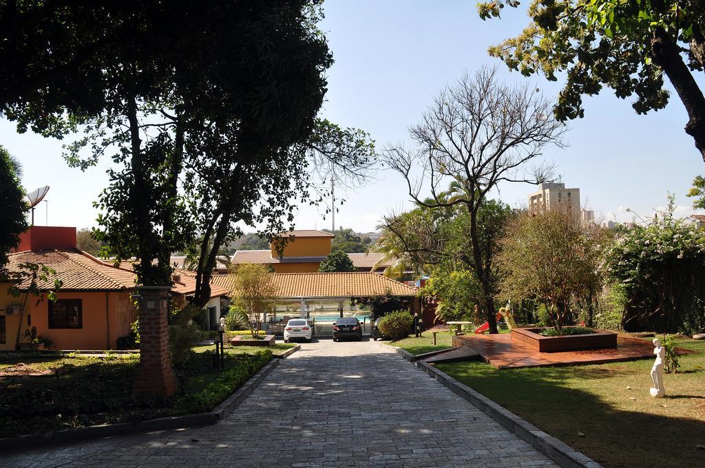 ריבייראו פרטו Pousada Shangrila מראה חיצוני תמונה